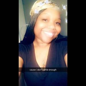 Meet your Posher, Kelsie